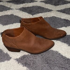 Lucky Brand FAI Ankle Booties size 9